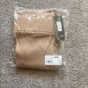 Soft taupe knit legging